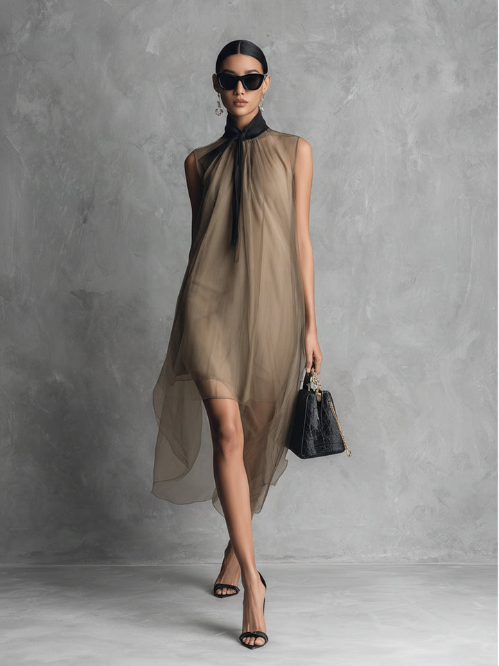 Robe midi asymétrique sans manches en maille à col montant pour femme