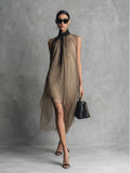 Robe midi asymétrique sans manches en maille à col montant pour femme