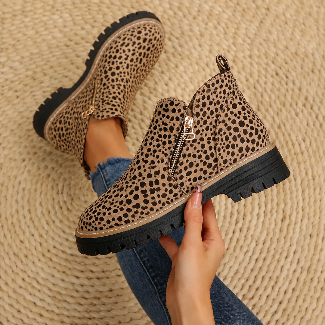 Women's Leather Ankle Boots Zipper Lug Sole Chunky Booties