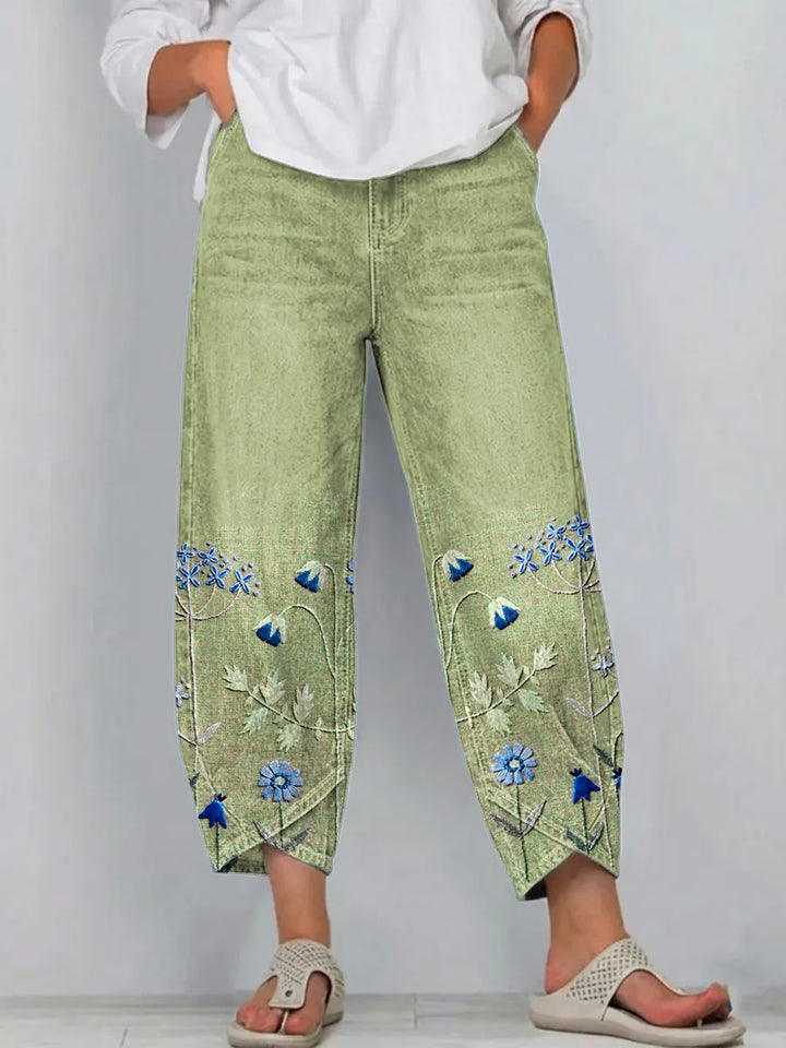 Women’s Printed Relaxed-Fit Straight-Leg Denim Jeans