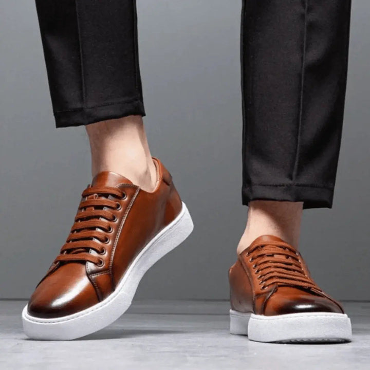 Leather Sneakers Low Top Casual Shoes Men's Leather Trainers