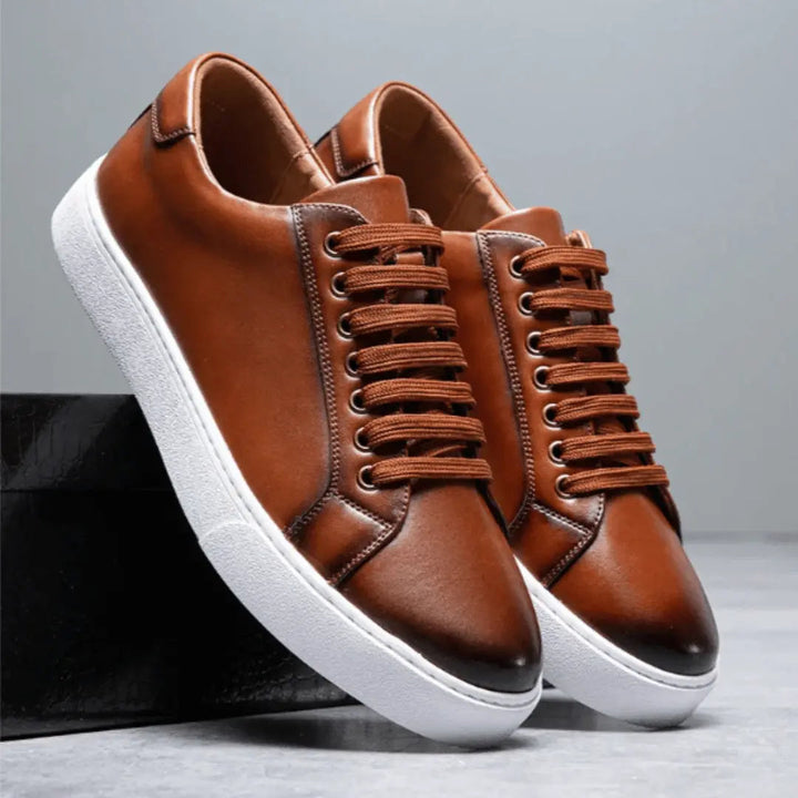 Leather Sneakers Low Top Casual Shoes Men's Leather Trainers