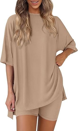 Women's Two Piece Knit Oversized T-Shirt and Shorts Co-ord
