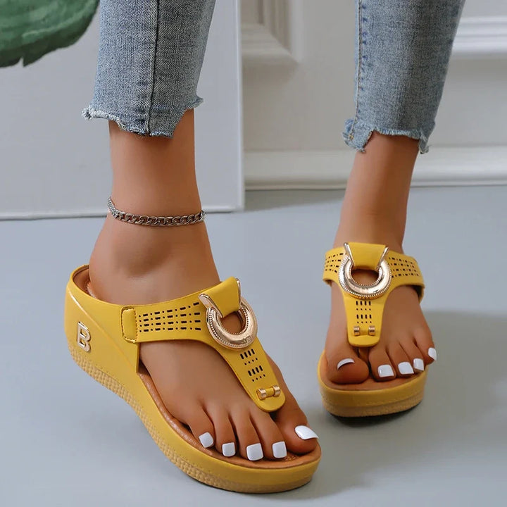 Sandales compensées en cuir pour femmes, plateformes, tongs, mules et tongs à semelle plate