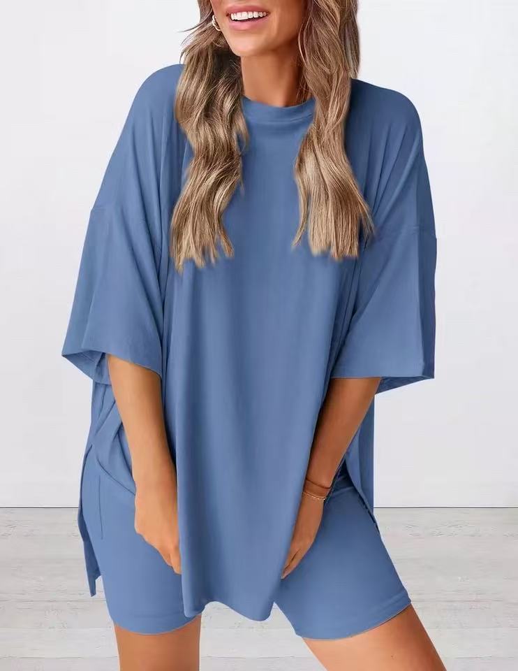 Women's Two Piece Knit Oversized T-Shirt and Shorts Co-ord