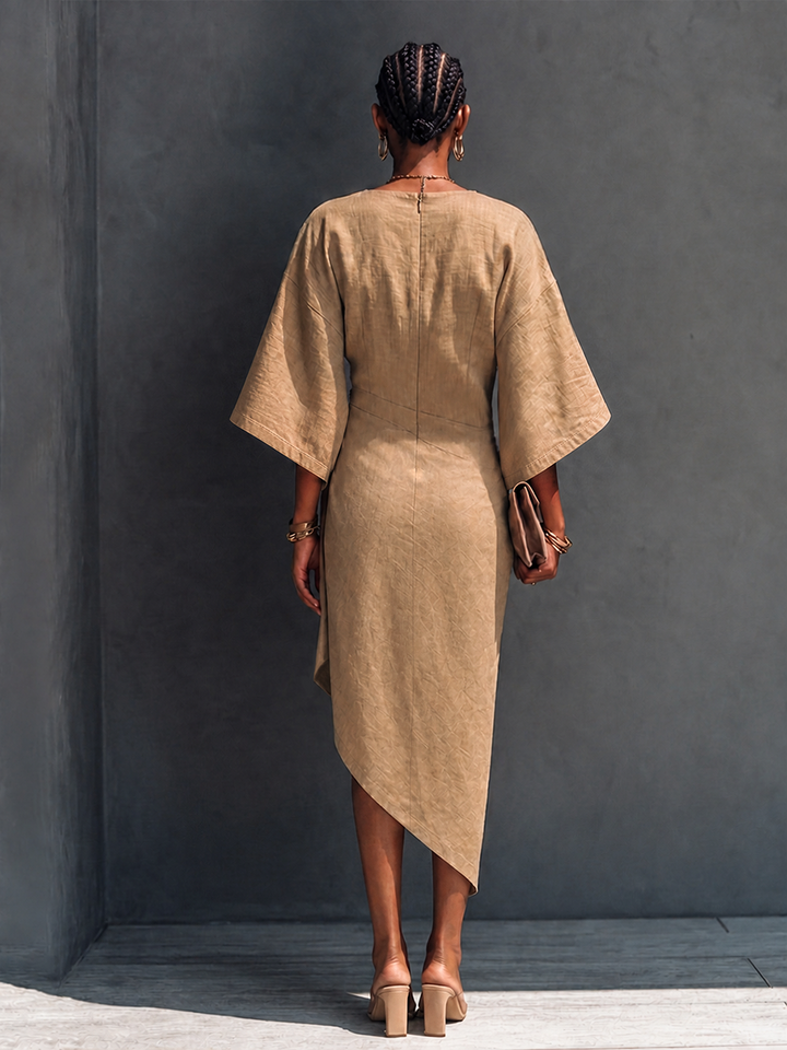 Dámské midi šaty ze směsi lnu s netopýřími rukávy a asymetrickým střihem