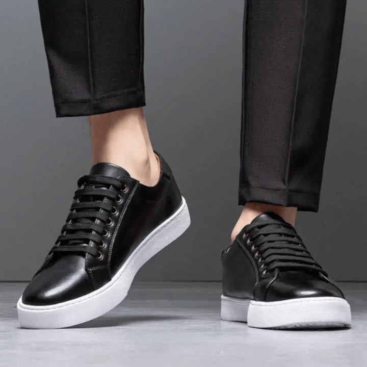Leather Sneakers Low Top Casual Shoes Men's Leather Trainers