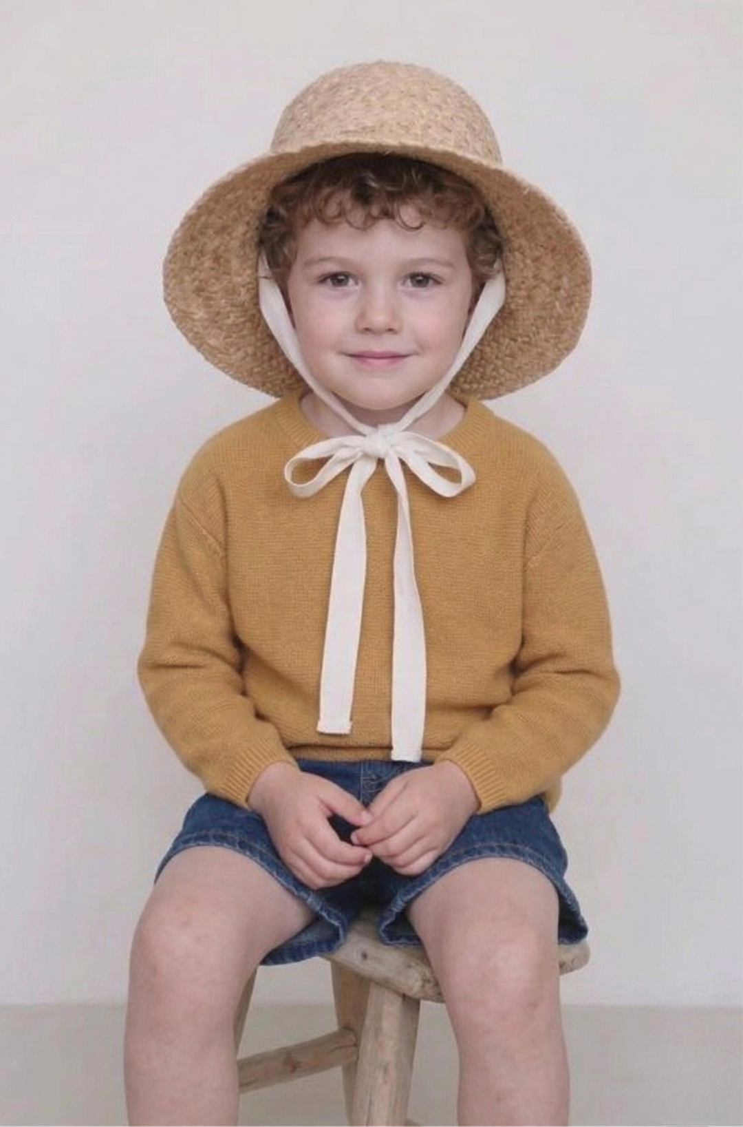 Girls Straw Sun Hat with Ribbon Chin Strap Wide Brim Kids Beach Hat