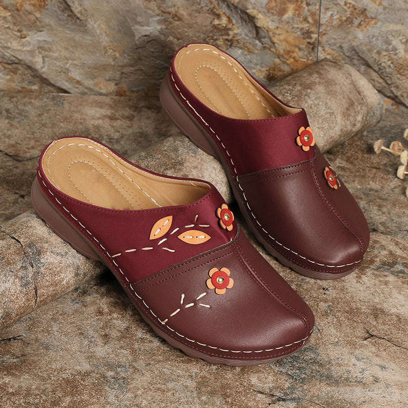 Women’s Leather Floral Print Slip-On Closed Toe Clogs