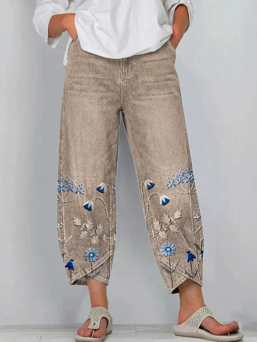 Women’s Printed Relaxed-Fit Straight-Leg Denim Jeans