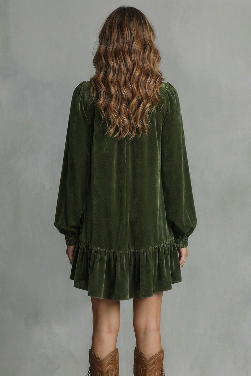 Women’s Velvet Bow-Tie Neck Long-Sleeve Mini Dress