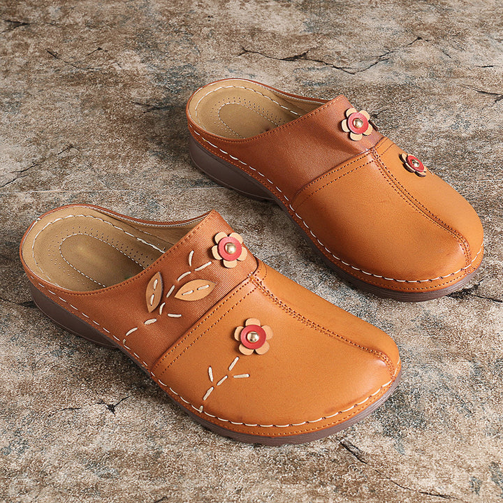 Women’s Leather Floral Print Slip-On Closed Toe Clogs