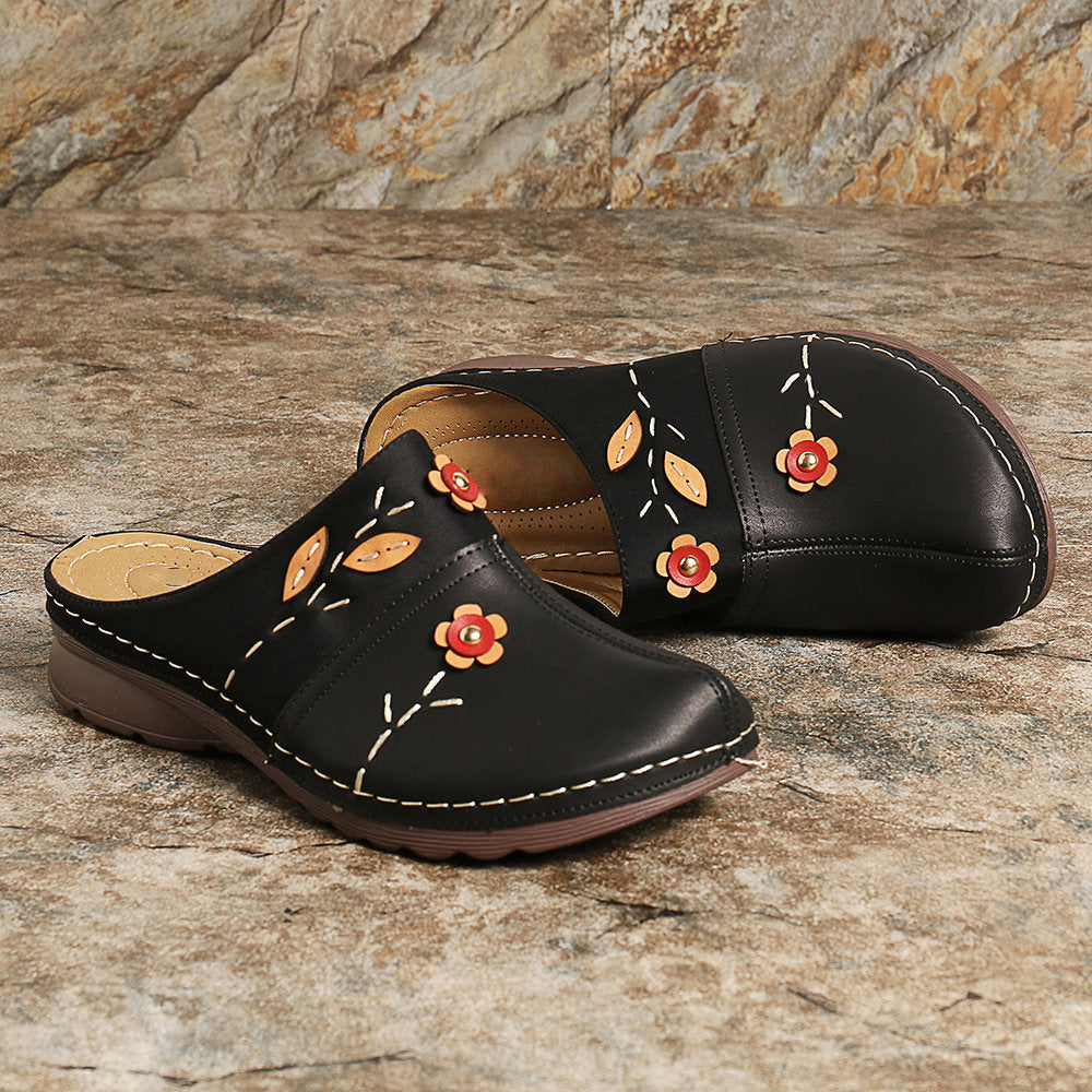 Women’s Leather Floral Print Slip-On Closed Toe Clogs
