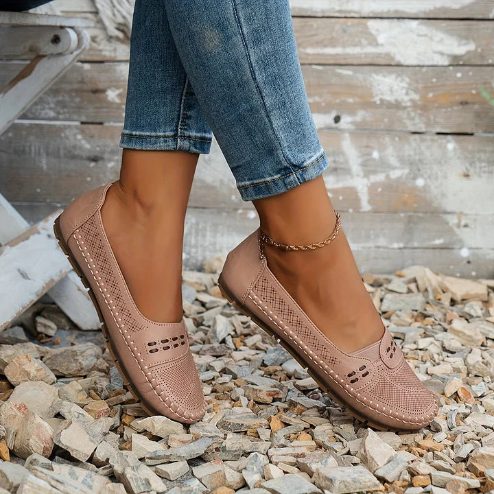 Women's Leather Loafers Flat Comfort Slip On Walking Shoes