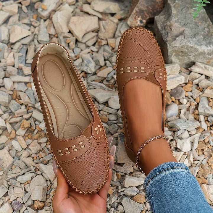 Women's Leather Loafers Flat Comfort Slip On Walking Shoes