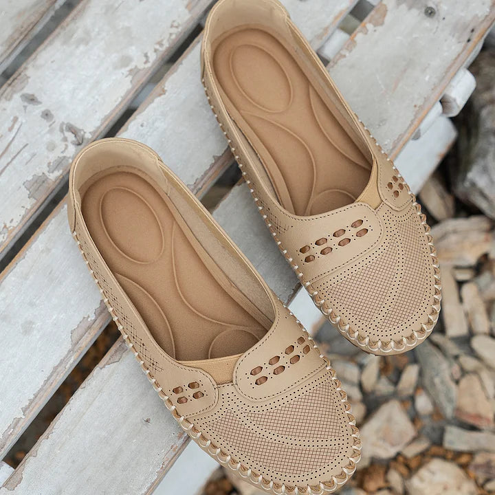 Women's Leather Loafers Flat Comfort Slip On Walking Shoes