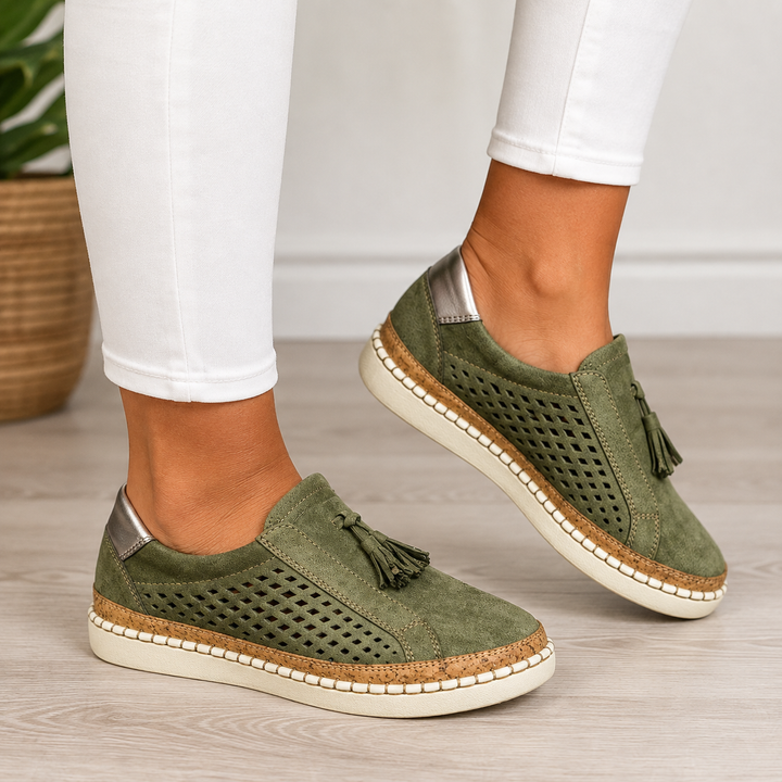 Women's Faux Suede Platform Loafers Slip On Tassel Shoes