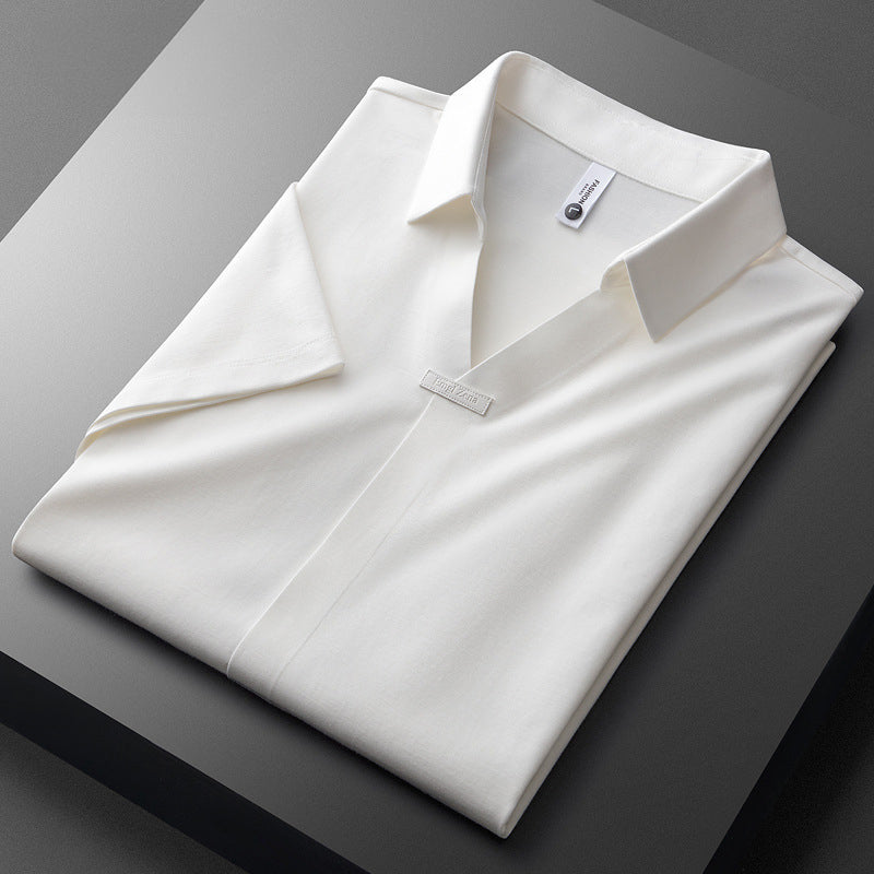 Polo homme en soie glacée, col en V et manches courtes