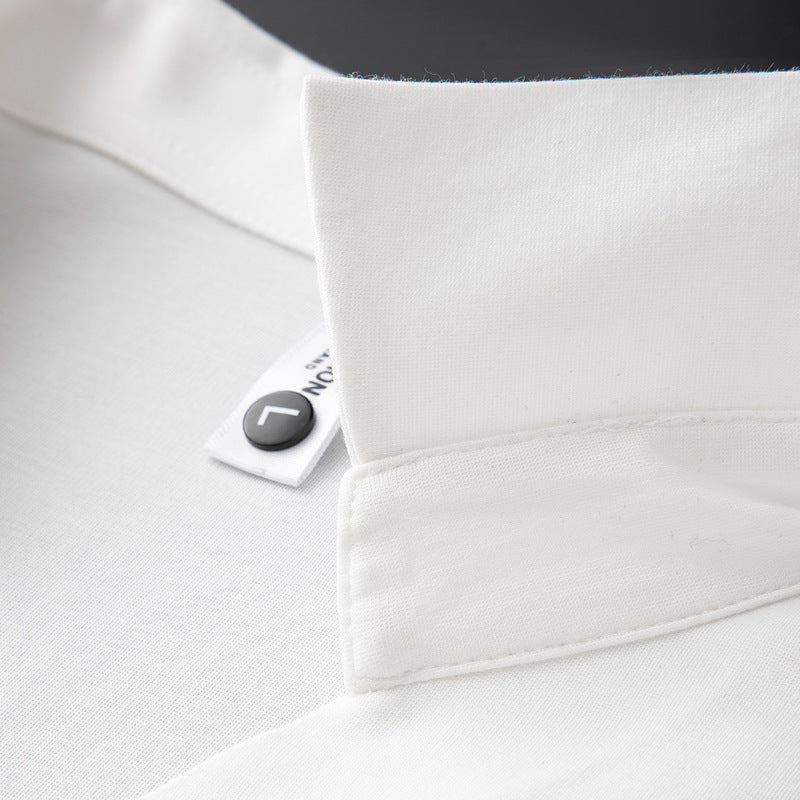 Polo homme en soie glacée, col en V et manches courtes