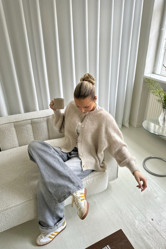 Women's Button-Down Knit Cardigan
