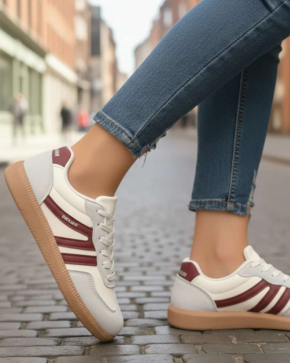 Women's Retro Leather Low-Top Lace-Up Sneakers