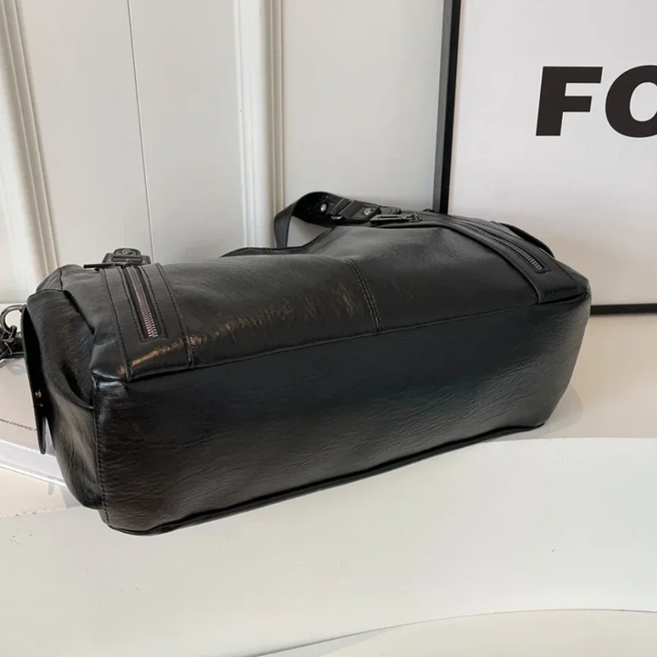 Women's Shoulder Bag Leather Zipper Detail Handbag