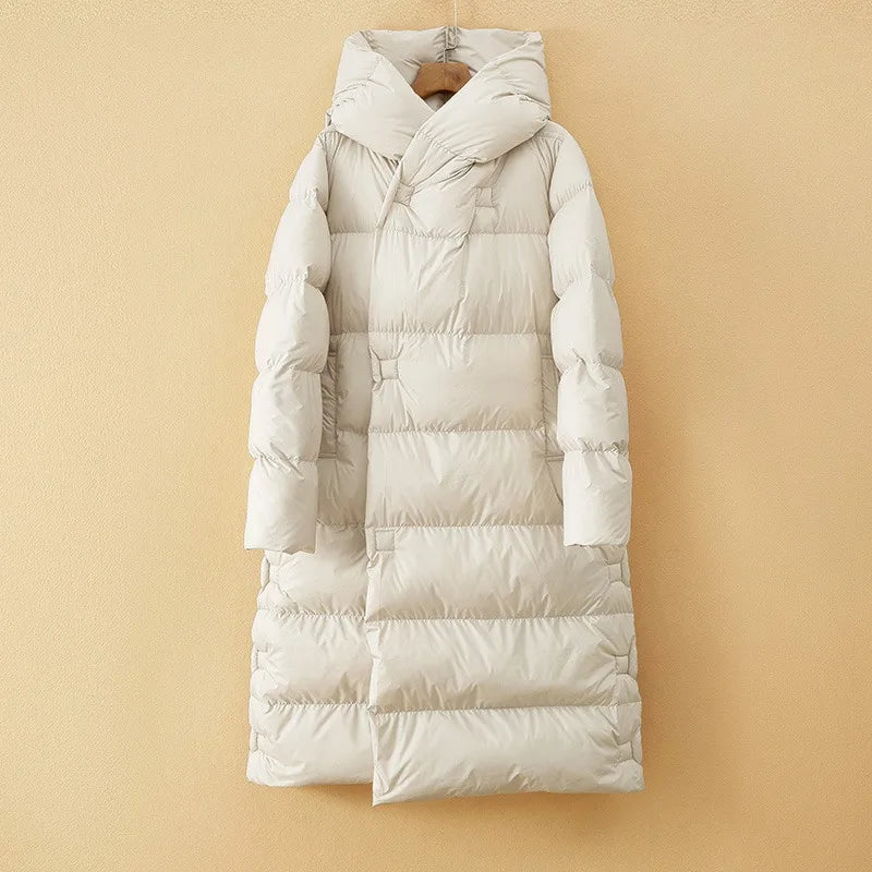 Dámský dlouhý nylonový prošívaný kabát s kapucí a výplní