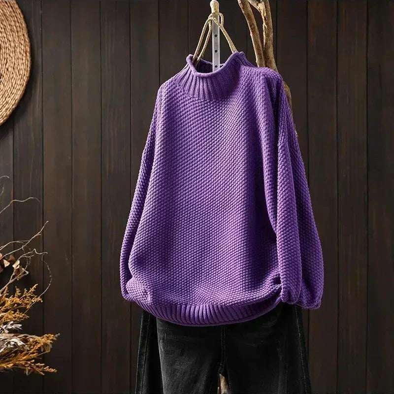Γυναικείο πλεκτό oversized πουλόβερ με όρθιο γιακά και ασύμμετρο τελείωμα