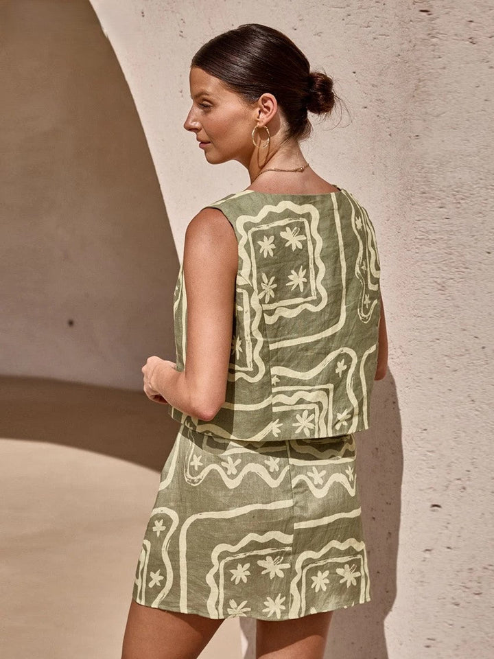 Ensemble coordonné pour femme avec jupe et haut en lin