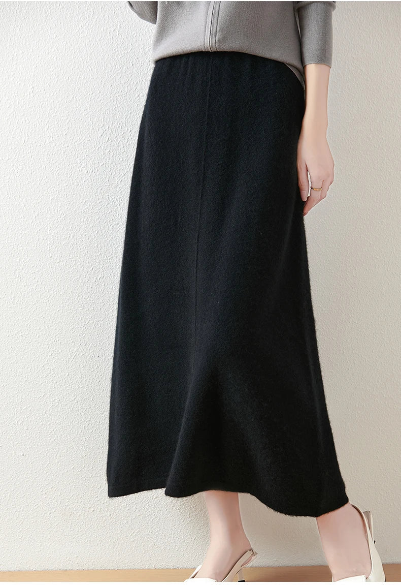 Women's Wool Knit Midi Skirt