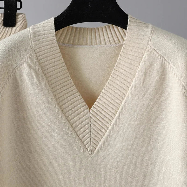 Women's Wool-Knit V-Neck Two Piece Loungewear Set