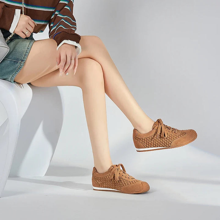 Women's Suede Woven Sneakers Casual Low Top Shoes