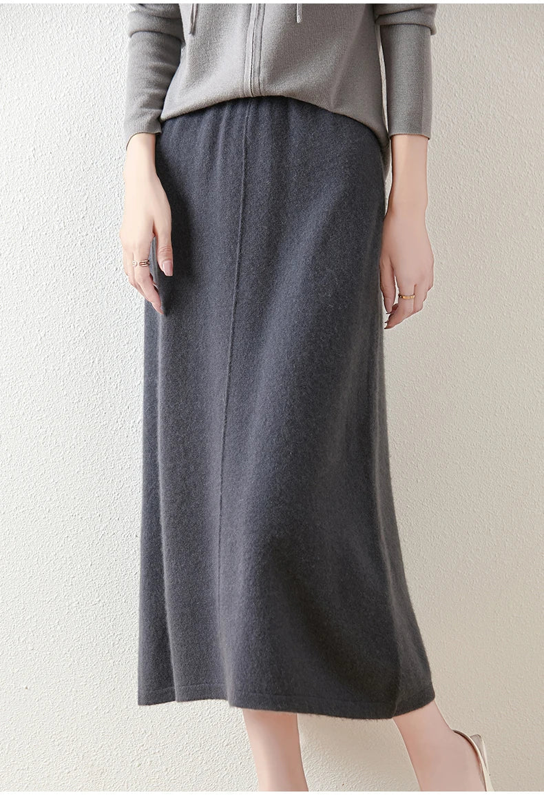 Women's Wool Knit Midi Skirt