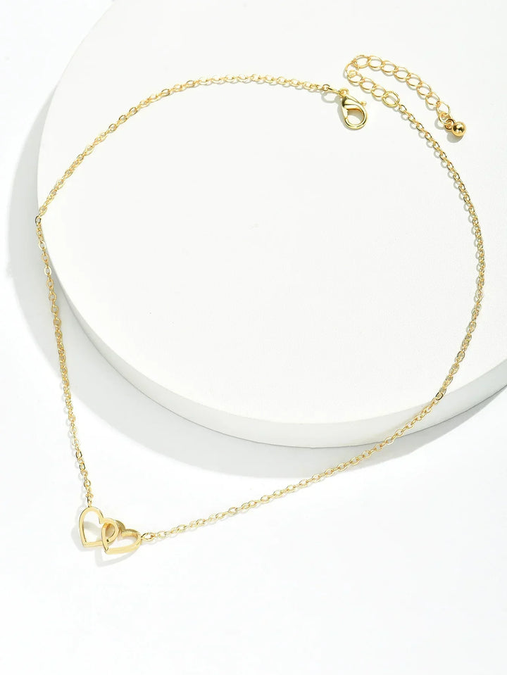 Women's Gold interlocking Heart Pendant Necklace