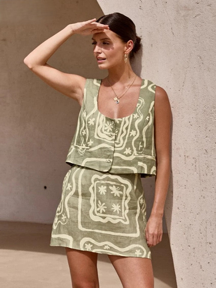 Ensemble coordonné pour femme avec jupe et haut en lin