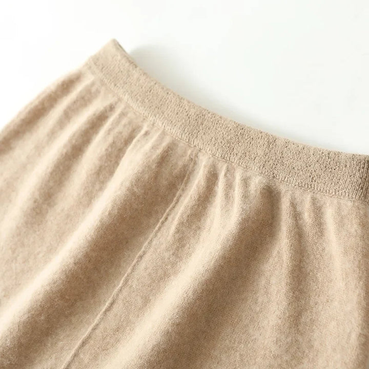 Women's Wool Knit Midi Skirt