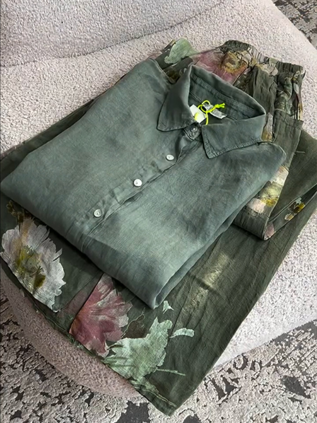 Women's Linen Button Down Long Sleeve Shirt