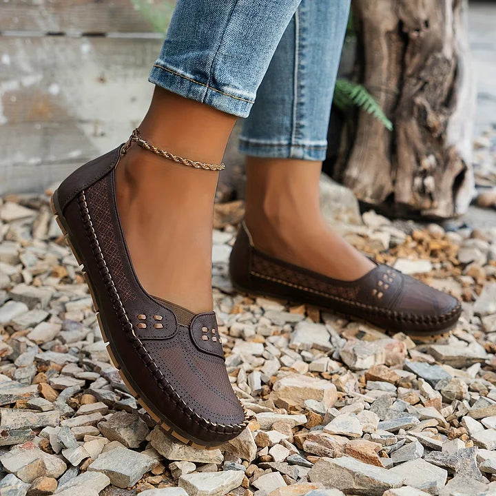 Women's Leather Loafers Flat Comfort Slip On Walking Shoes