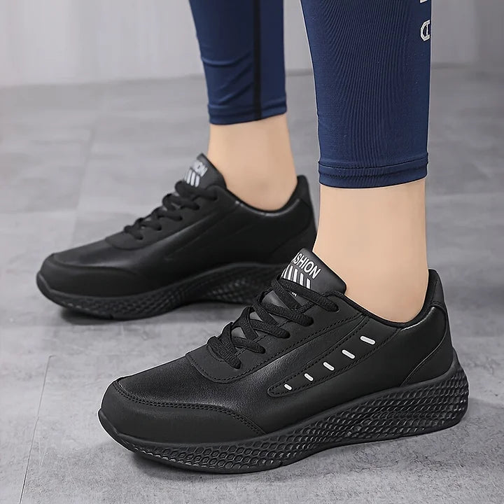 Women's Lightweight Leather Running Sneakers