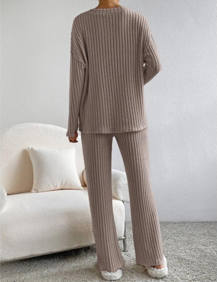 Women's Knit V-Neck Lounge Set Loungewear Co-ord Two-Piece Set