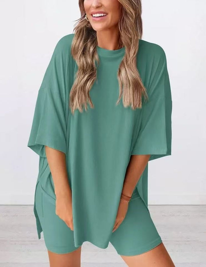 Women's Two Piece Knit Oversized T-Shirt and Shorts Co-ord