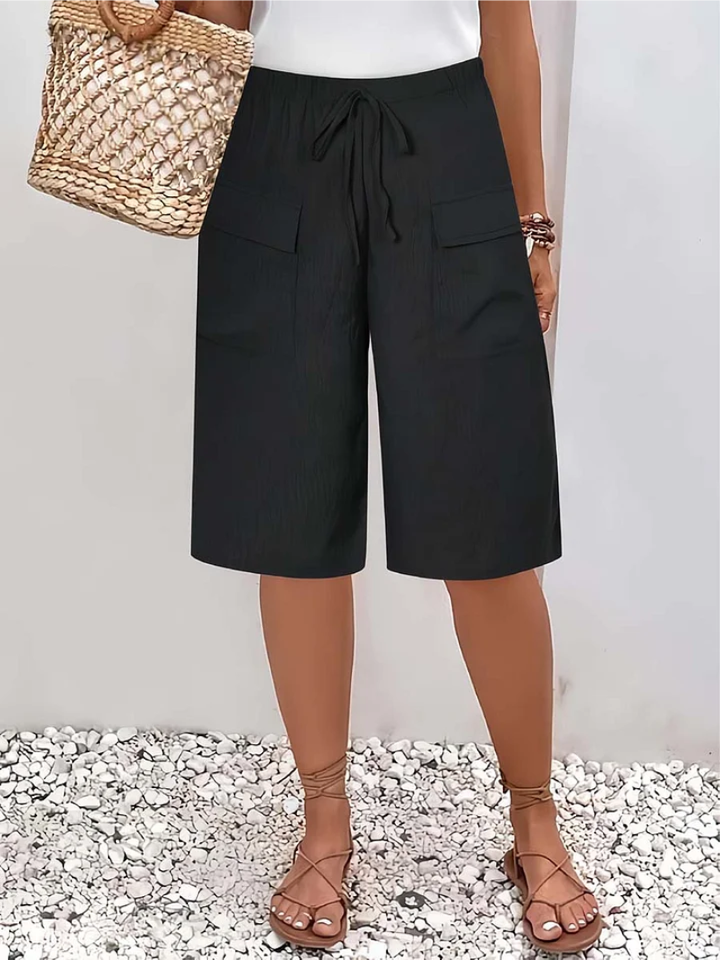 Women's Linen Bermuda Cargo Shorts
