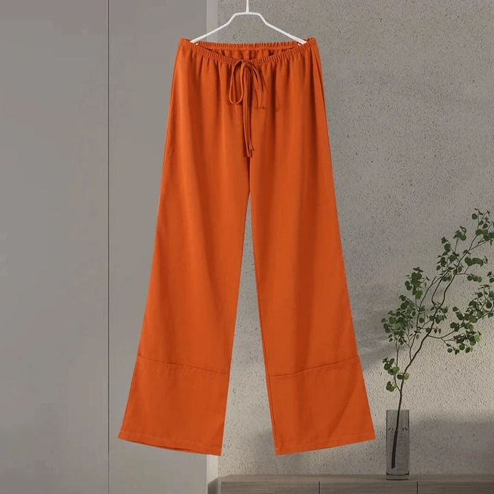 Ensemble deux pièces pour femme composé d’une chemise en lin à manches longues et d’un pantalon