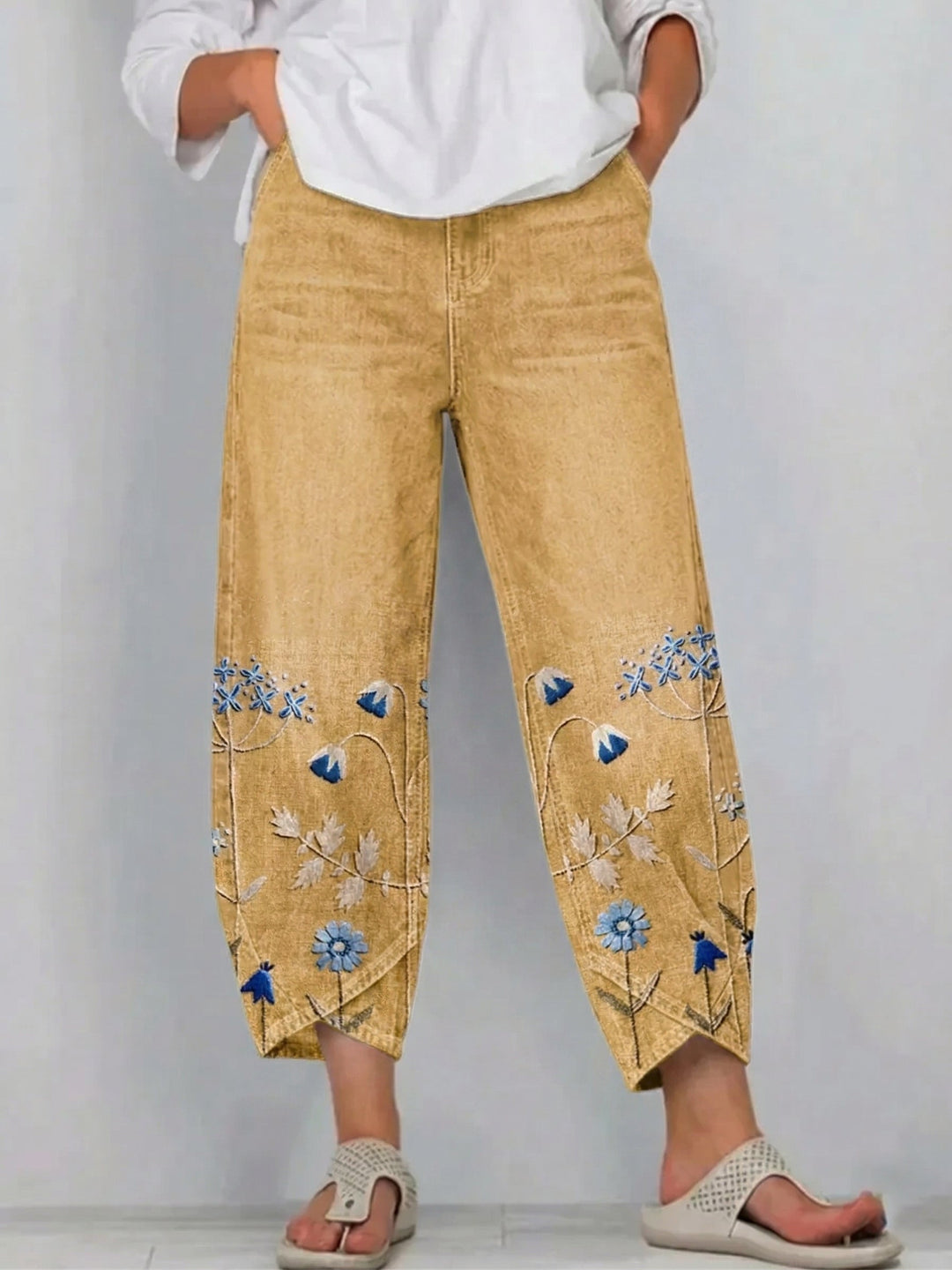 Women’s Printed Relaxed-Fit Straight-Leg Denim Jeans