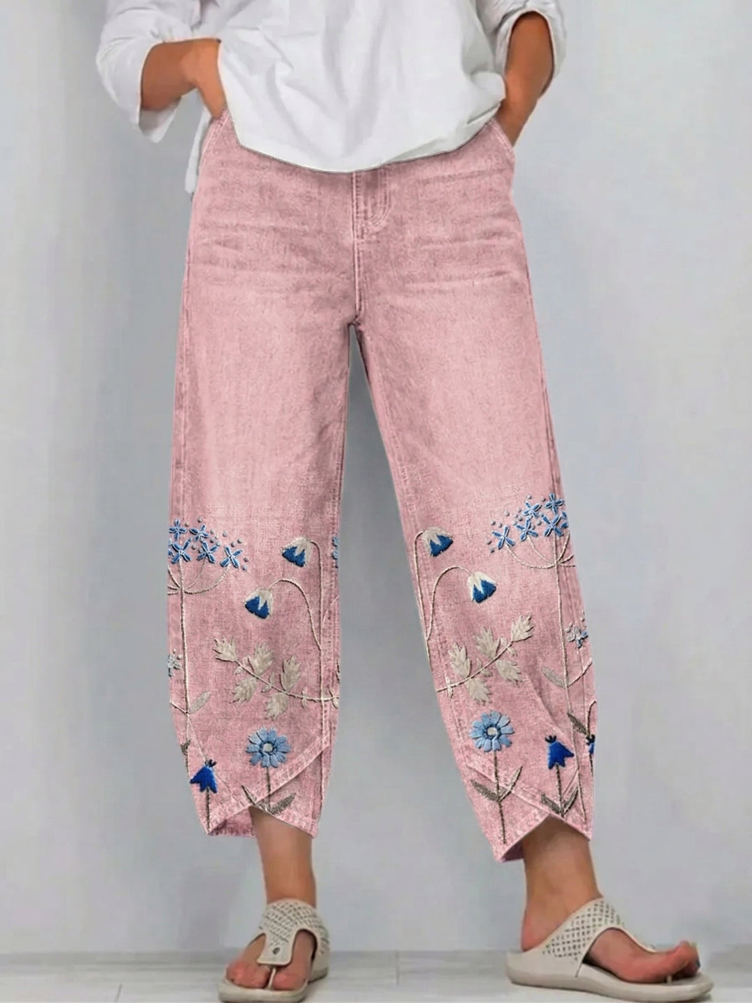 Women’s Printed Relaxed-Fit Straight-Leg Denim Jeans