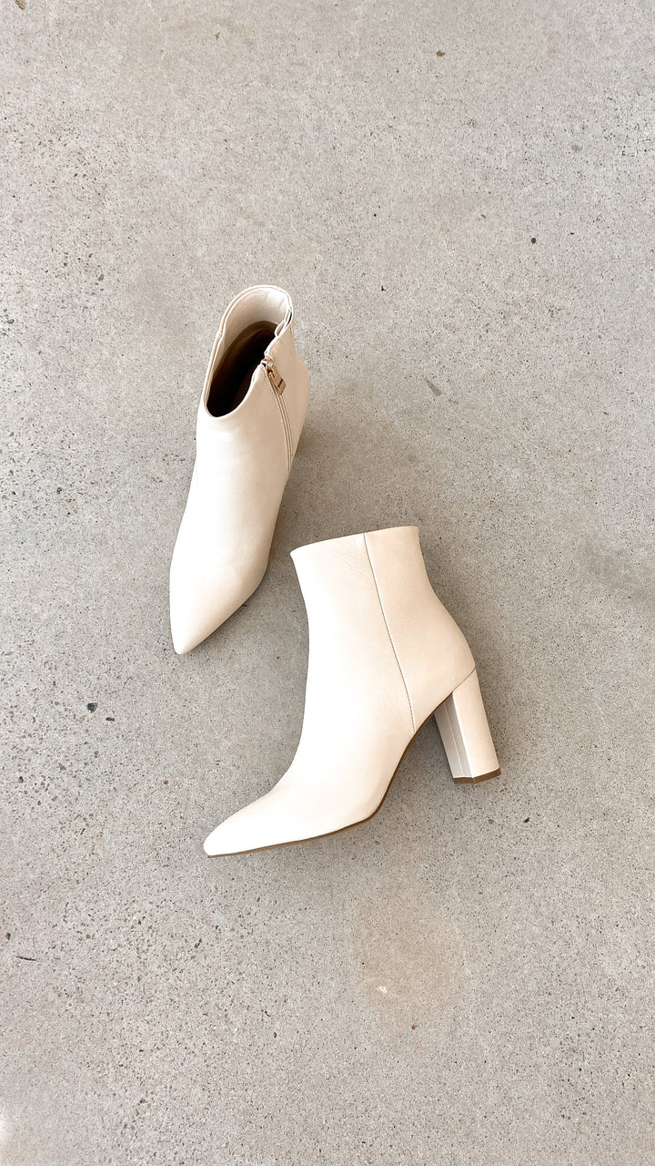 Women's Leather Ankle Boots Pointed Toe Block Heel Footwear