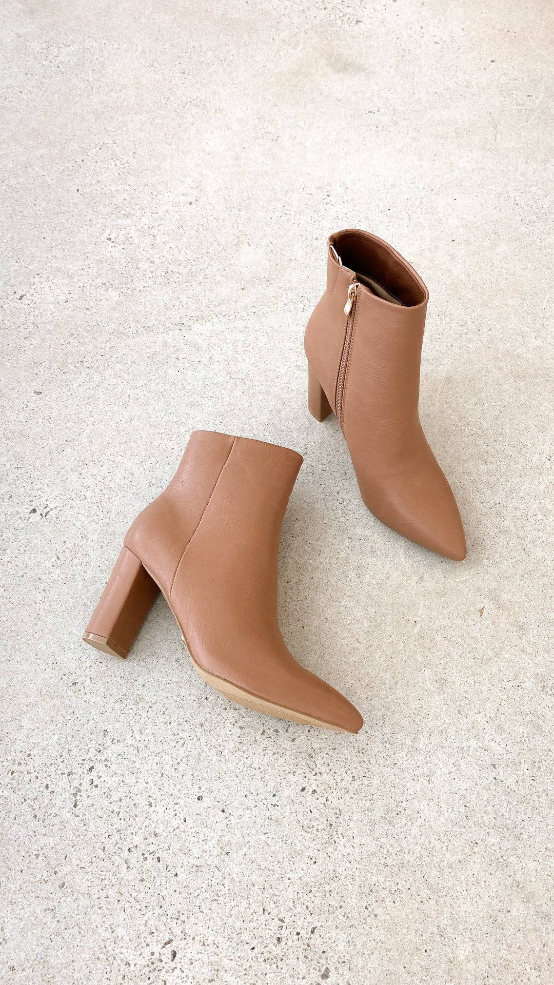 Women's Leather Ankle Boots Pointed Toe Block Heel Footwear