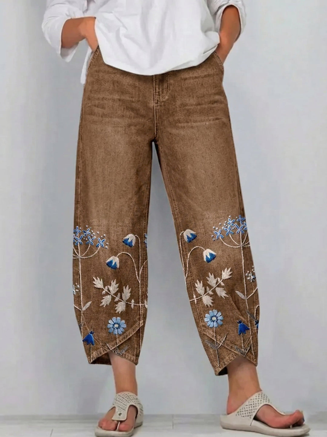 Women’s Printed Relaxed-Fit Straight-Leg Denim Jeans