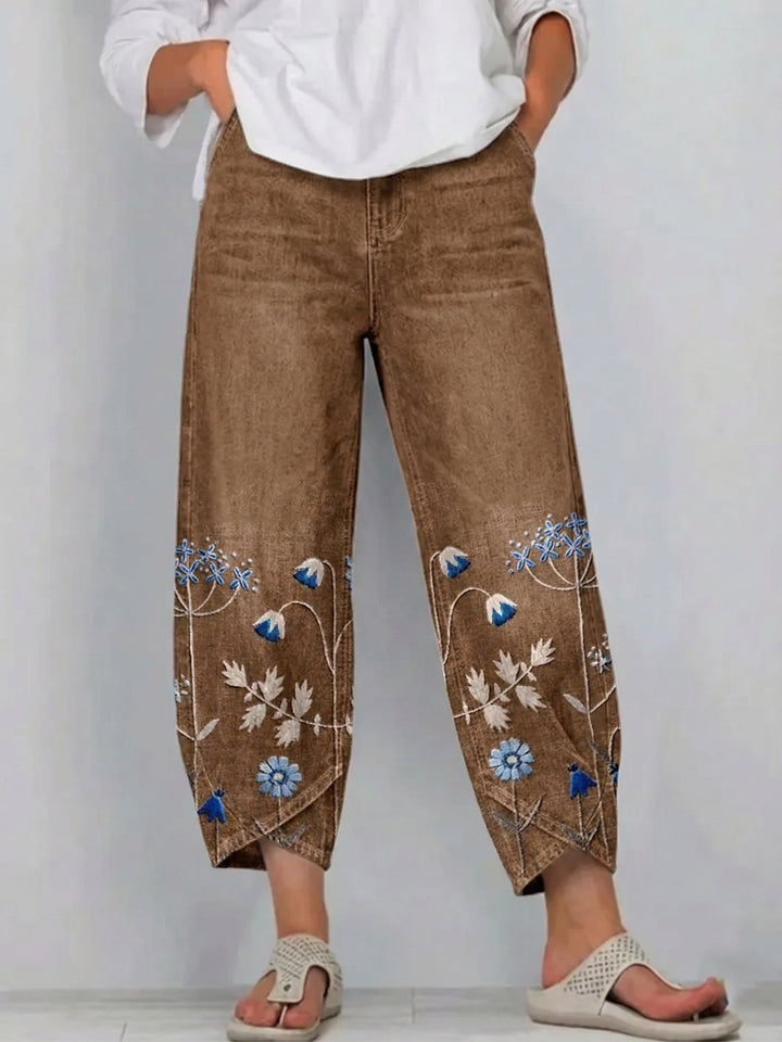 Women’s Printed Relaxed-Fit Straight-Leg Denim Jeans