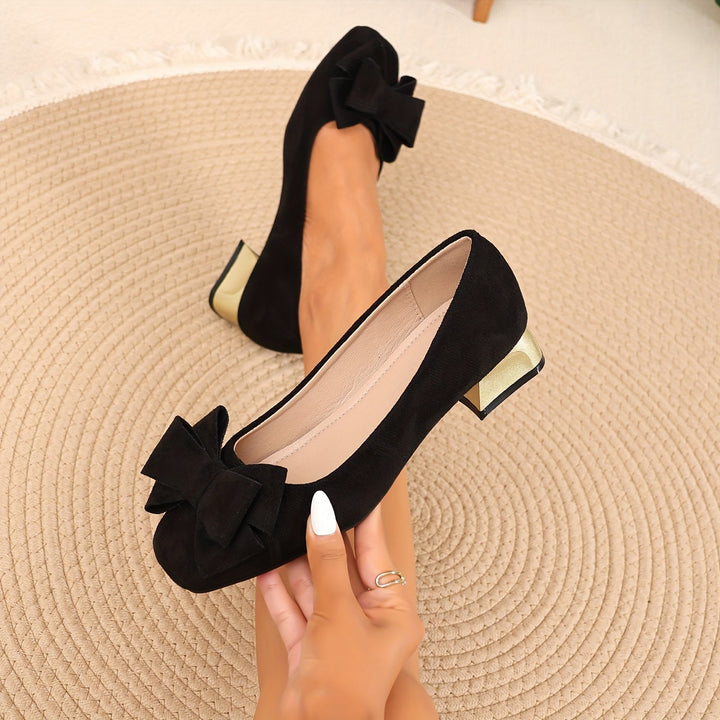 Women's Leather Low Block-Heel Pumps